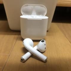 Apple AirPods 1世代のサムネイル