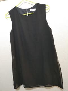 H&M　ノースリーブトップス　シースルーのサムネイル