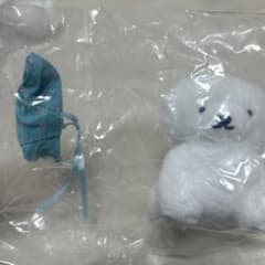 あかちゃんしろくまのぬいぐるみのサムネイル