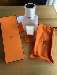 HERMES 地中海の庭 オードトワレ　400ml（残量半分以上）のサムネイル