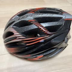 スペシャライズド　サイクル　ヘルメットのサムネイル