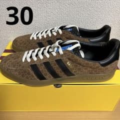 新品 GUCCI ADIDAS GAZELLE 茶 30cm - メルカリ