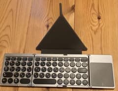 BUODCO 折り畳みワイヤレスキーボード HL188のサムネイル