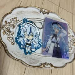 ホロライブ 雪花ラミィ ラバーキーホルダー・カード 2点セットのサムネイル