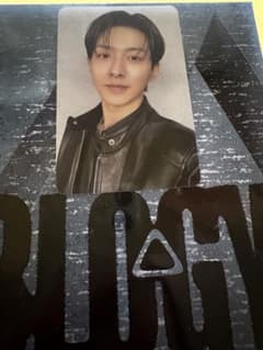 CNBLUE 3LOGY SLEEVE ver PHOTOカード★ジョンシンのサムネイル