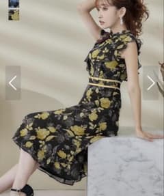 GINZA COUTURE 花柄ワンピースのサムネイル