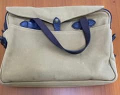美品　Filson ブリーフケース　タン