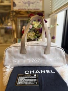 CHANEL ベージュ ロゴ刺繍 トートバッグ - メルカリ