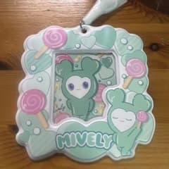 TWICE MIVELY カードホルダーのサムネイル