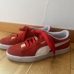 PUMAスニーカーのサムネイル