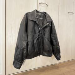 美品 CLEL 2025 ヴィンテージデザイン合皮ブルゾン 短丈タイプ クレイルのサムネイル