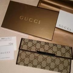 新品 Gucci長財布 正規店購入のサムネイル