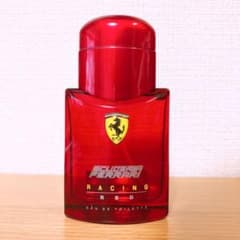 フェラーリ レーシングレッド オードトワレ 40mlのサムネイル