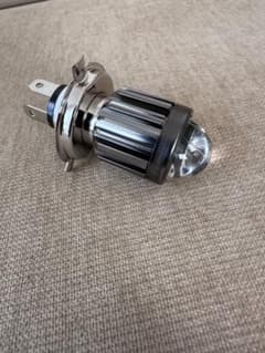 バイク用 LEDヘッドライトバルブ H4のサムネイル