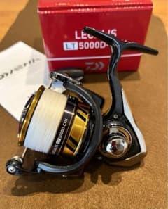 超美品　ダイワ DAIWA LEGALIS レガリス LT5000D-CXHのサムネイル