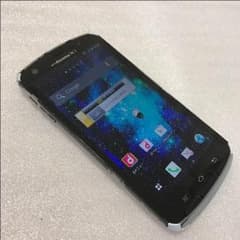 トレイン様★専用★docomo F-10D ホワイト 判定◯ スマホ 中古のサムネイル