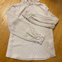 新品　ザラ  ブラウスのサムネイル