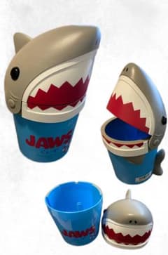 USJ ジョーズ　空箱　空き缶のサムネイル