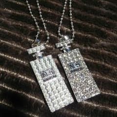 CHANEL N5Perfume アクセサリーのサムネイル