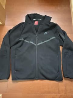 NIKE テックフリース ブラックのサムネイル