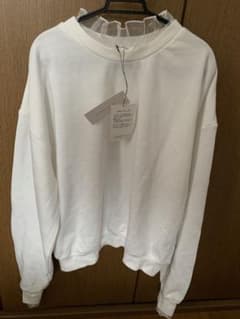 wego チュールフリルネックスウェットトレーナー　白