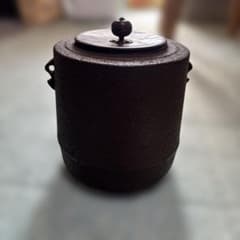 鋳鉄製茶釜 中型 - メルカリ