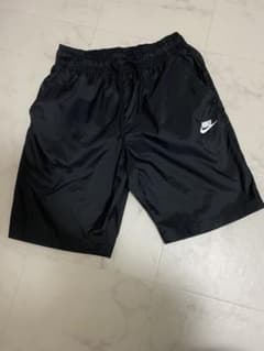 Nike ブラックショートパンツのサムネイル