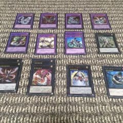 遊戯王 サイバーデッキ(ツイツイ、闇の護封剣付き)のサムネイル