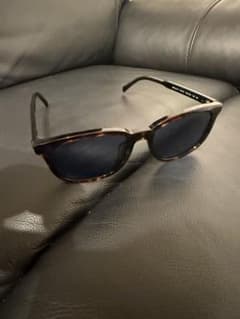 PRADA 8PR A21-F サングラスのサムネイル