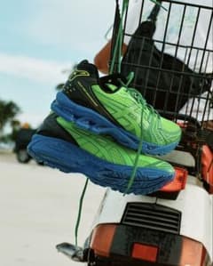 未使用品Asics Gel-Kayano 14