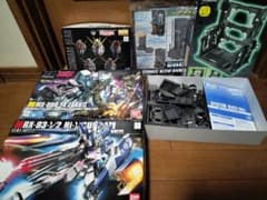 ガンプラセットのサムネイル