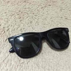 Ray-Ban サングラスのサムネイル