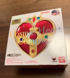 限定品 コズミックハートコンパクト♡（セーラームーン）のサムネイル