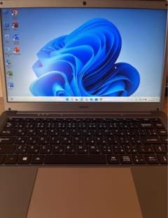 サ*シ様 14.1インチ Windows11 ノートPCのサムネイル
