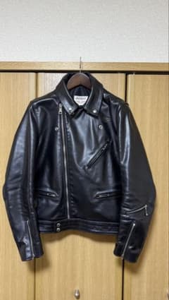 超メルカリ市最終割引 30日まで！ルイスレザー サイクロン タイトフィット 40のサムネイル