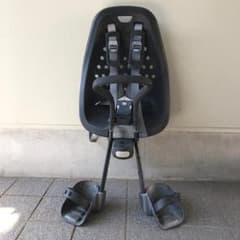 Yepp Mini チャイルドシート 前乗せ（黒）＋おまけ（クッション）のサムネイル