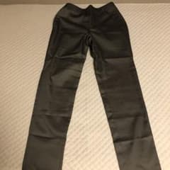 カーキスキニーパンツ　新品のサムネイル
