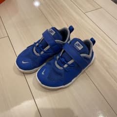 NIKE ナイキ スニーカー　15センチのサムネイル