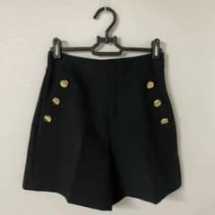 zara 金ボタン　ショートパンツ　xsのサムネイル