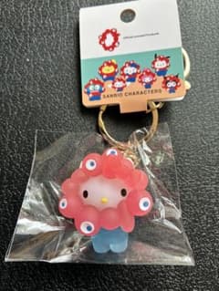 【新品未開封】ミャクミャク×ハローキティ キーホルダー　クリアカラーのサムネイル