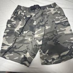 AMUY TRYSBAY カモフラージュ柄 ショートパンツのサムネイル