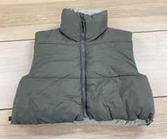 ZARA ショート丈ダウンベストのサムネイル