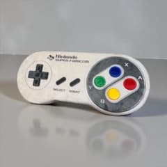 新品】ニンテンドーミュージアム限定スーパーファミコンコントローラー
