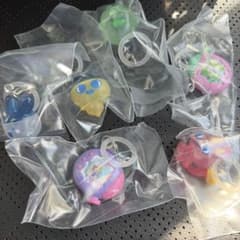 ま*り様 たまごっち めじるしアクセサリー 6点セットのサムネイル