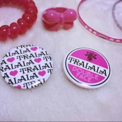 LIZLISA  TRALALA の缶バッチのサムネイル
