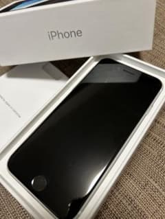 iPhone SE 128GBのサムネイル