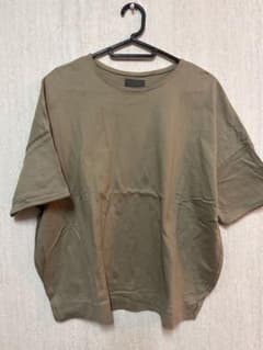 お値下げ中！！オローネ 半袖カットソー カーキのサムネイル