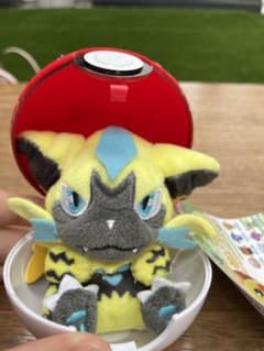 ゼラオラのサムネイル
