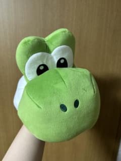 【お値下げ中】　ユニバ　ヨッシー　ぬいぐるみハット　帽子のサムネイル
