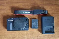 canon キャノン　EOS M ミラーレス ボディ 中古のサムネイル